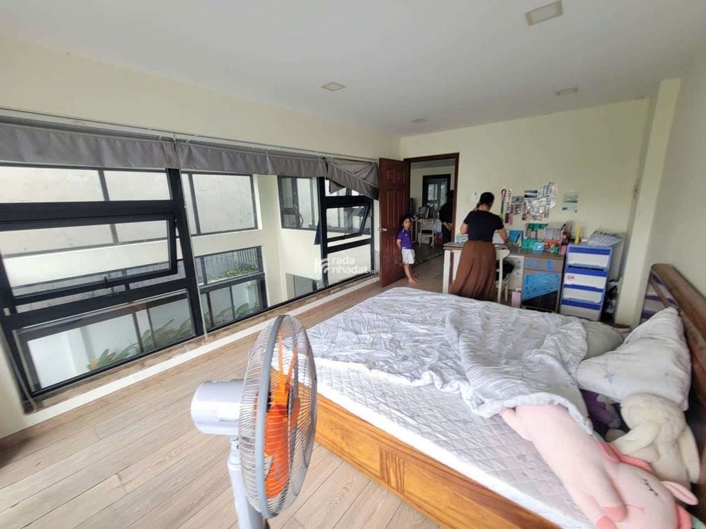 CHO THUÊ BIỆT THỰ KDC AN NINH NGAY VEN SÔNG GIGAMALL 5PN ,500M2 ,40TR