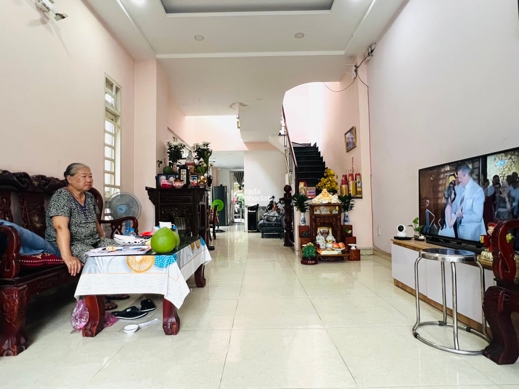 HIẾM HIẾM _ CHỢ HÓC MÔN 256M2 THỔ SHR _ SỔ VUÔNG A4  XE HƠI NGỦ TRONG NHÀ _ 24tr/M2