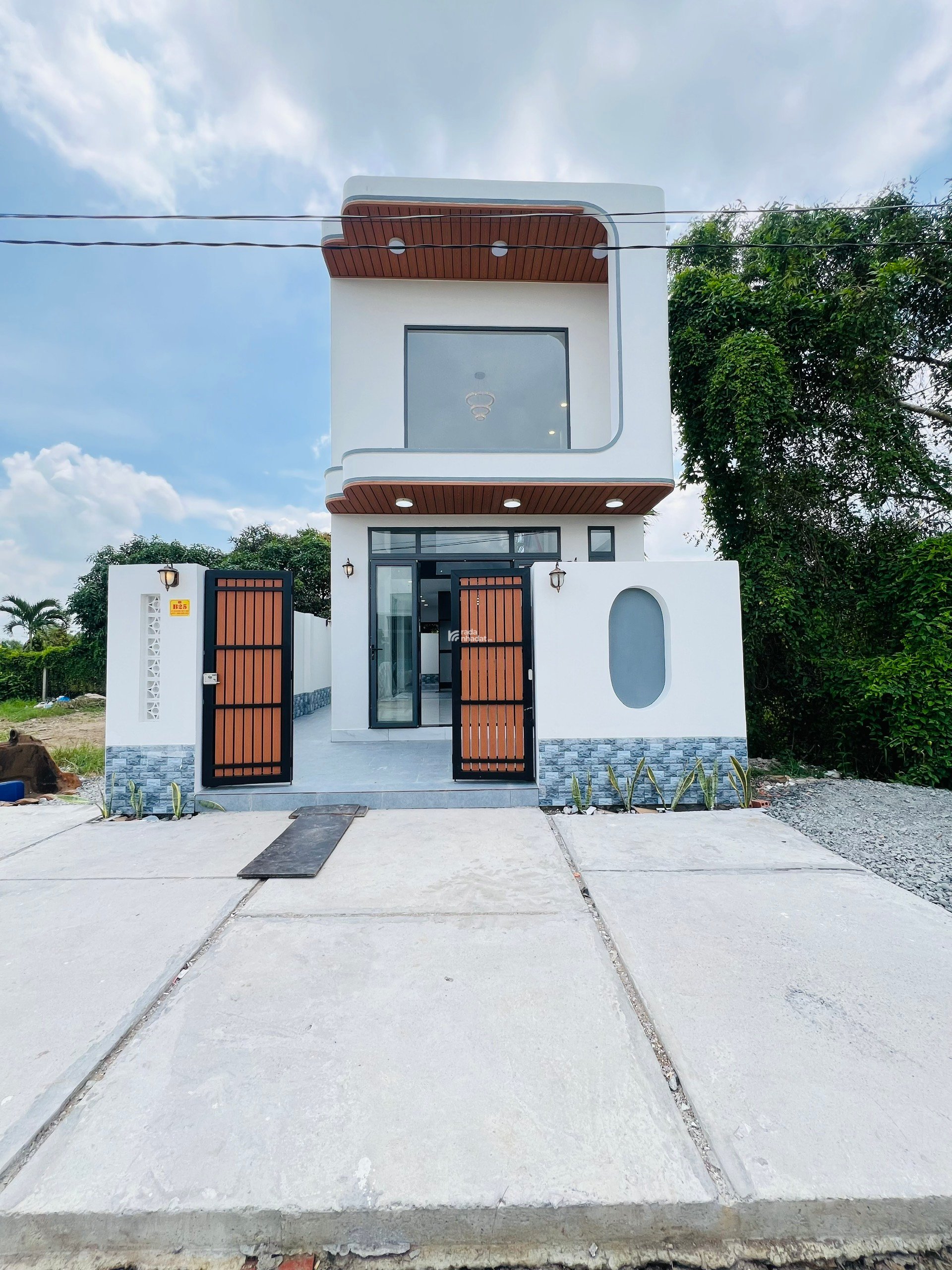 NHÀ 2PN XE TẢI ĐẬU CỬA - SỔ HOÀN CÔNG - FULL NỘI THẤT XỊN