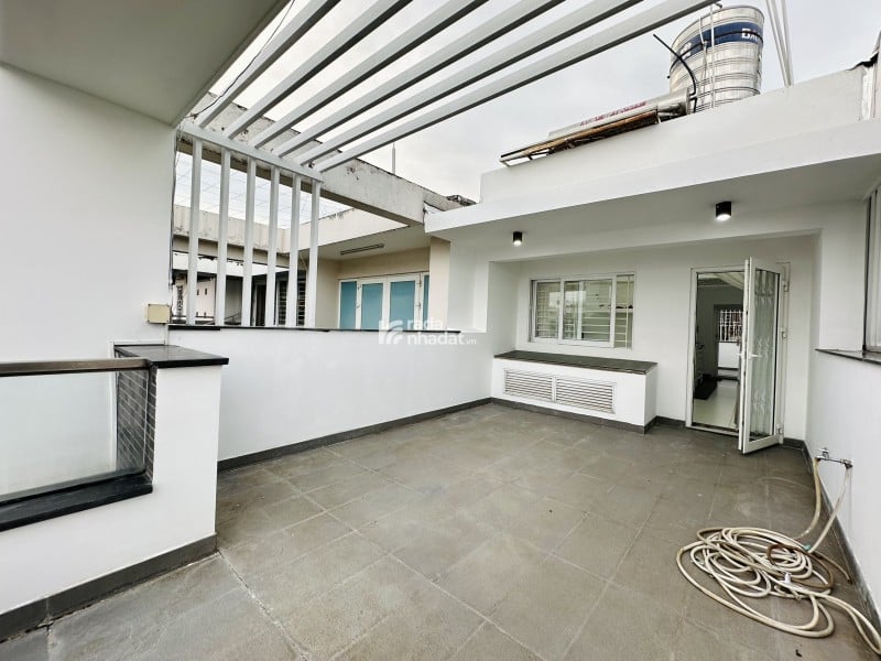 NGAY CỔNG ĐH VĂN LANG, VIEW CÔNG VIÊN, 4 TẦNG ĐẸP, 80M2, ĐƯỜNG 20M  VỈA HÈ, 14.9 TỶ