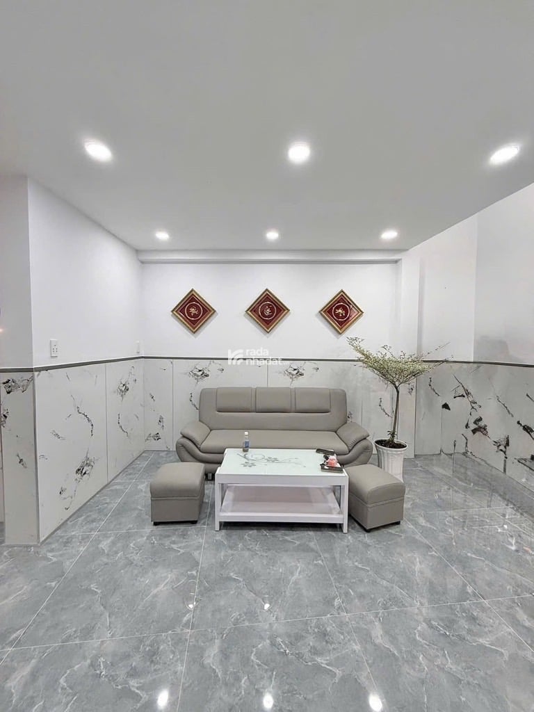 TÂN BÌNH - 37M2 - 2 TẦNG, 2 PHÒNG - 3 BƯỚC RA ĐƯỜNG 2 Ô TÔ TRÁNH - TẶNG FULL NỘI THẤT