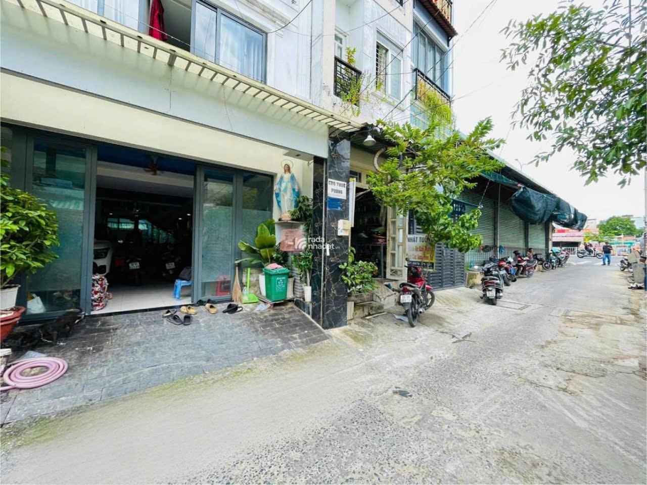 Cách 1 căn ra mặt tiền Dương Quảng Hàm  P5  Gò Vấp    5.5x16m  11PN Giá 15.5 tỷ