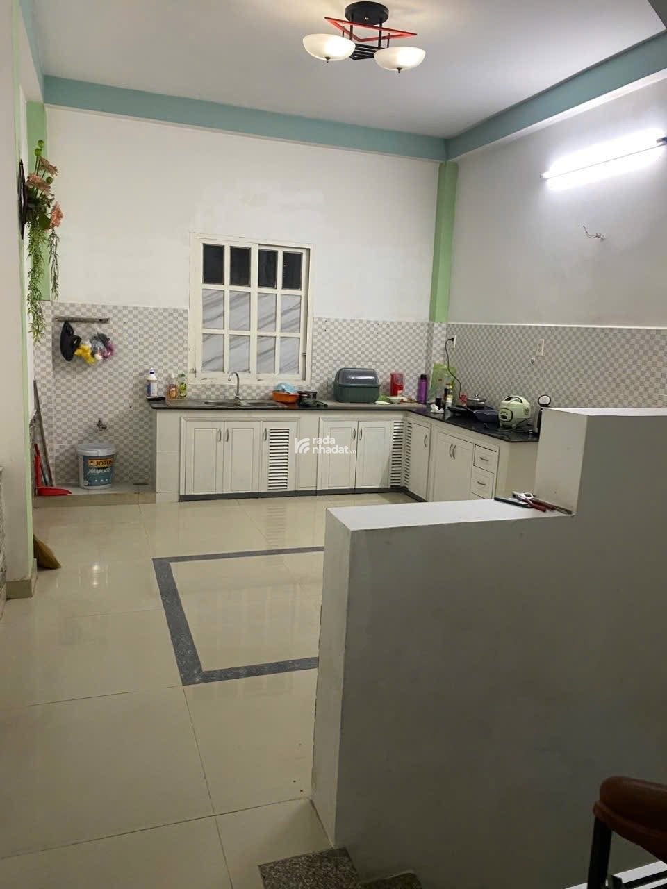 Bán Nhà Mặt Tiền KDC Phân Lô Tạ Quang Bửu Quận 8 - 4x18m -View Cực Đẹp 
