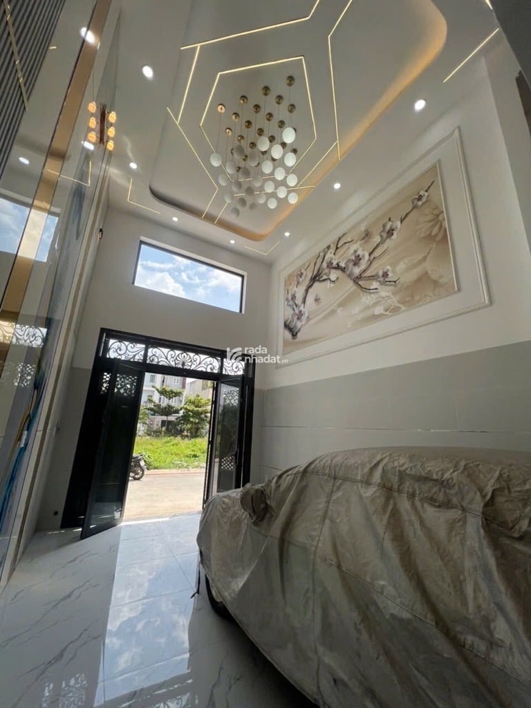 Bán nhà khu phân lô đồng bộ bình hưng hoà b