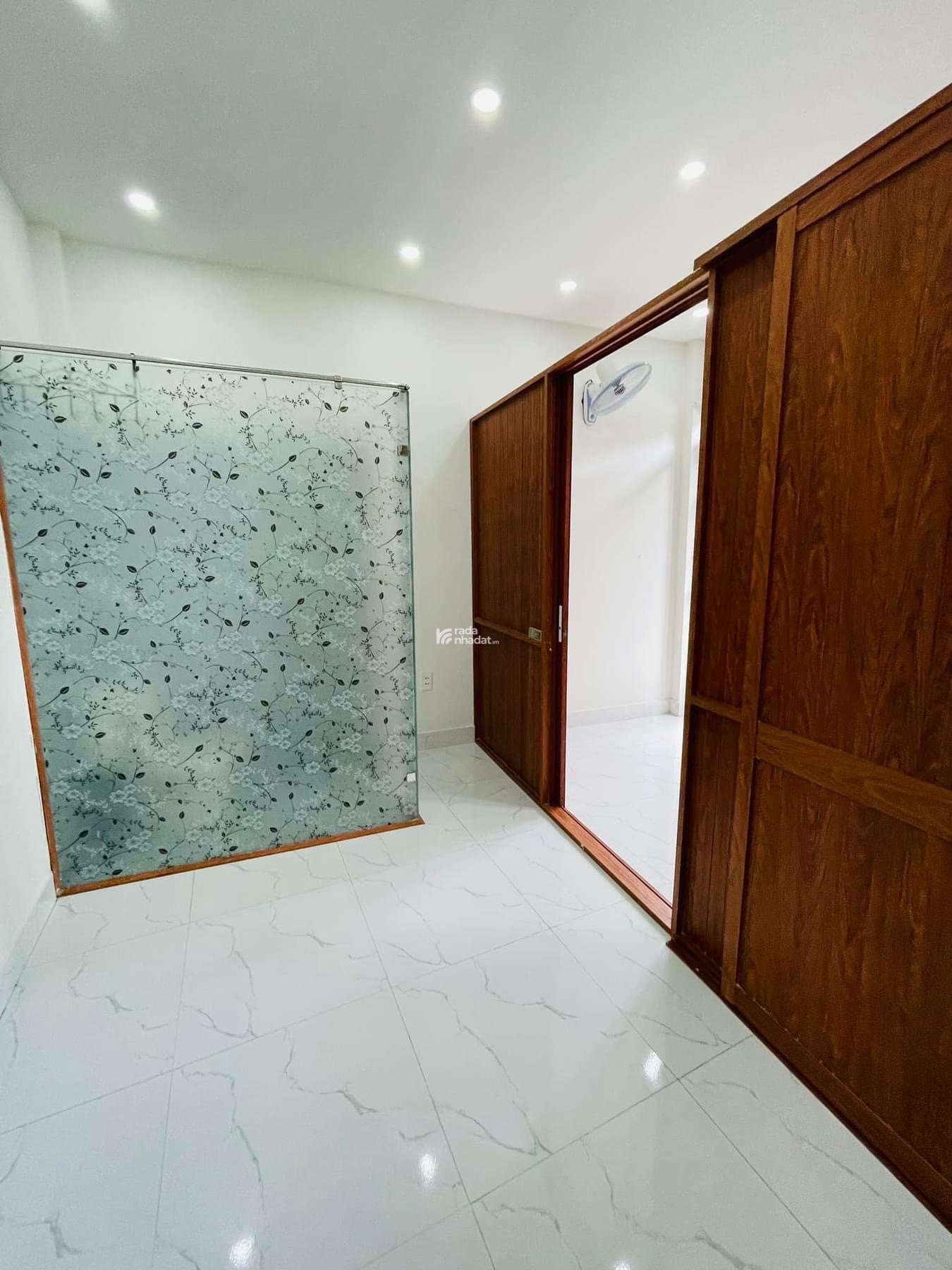 Bán gấp căn nhà hẻm giá 3tỷ890tr DT 20m2 Phạm Văn Chiêu Phường 14 Gò Vấp
