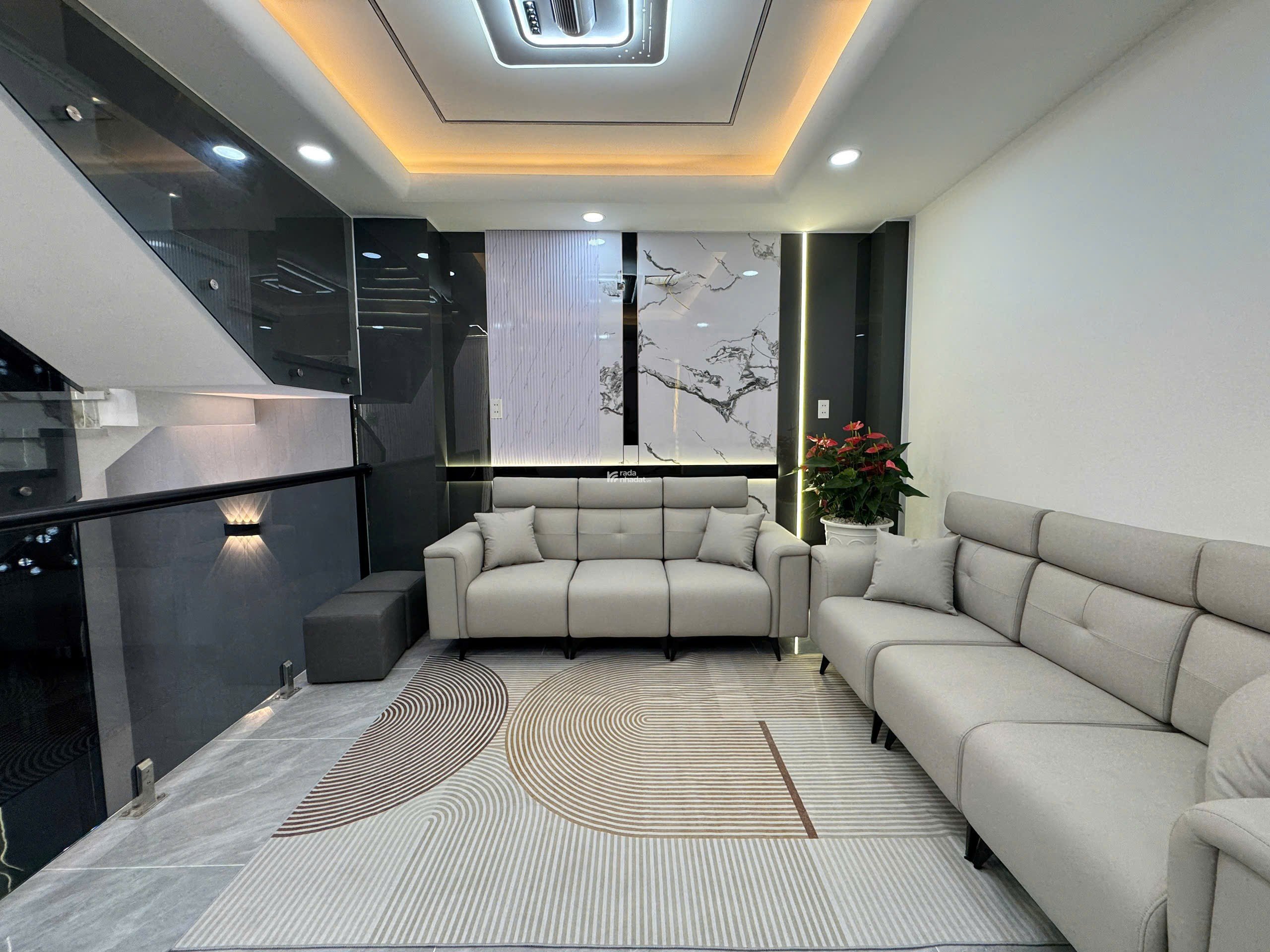 Bán nhà Hẻm xe hơi  48m 5 tầng_ SHR_ gần AOEN BÌNH TÂN,UBND,BV