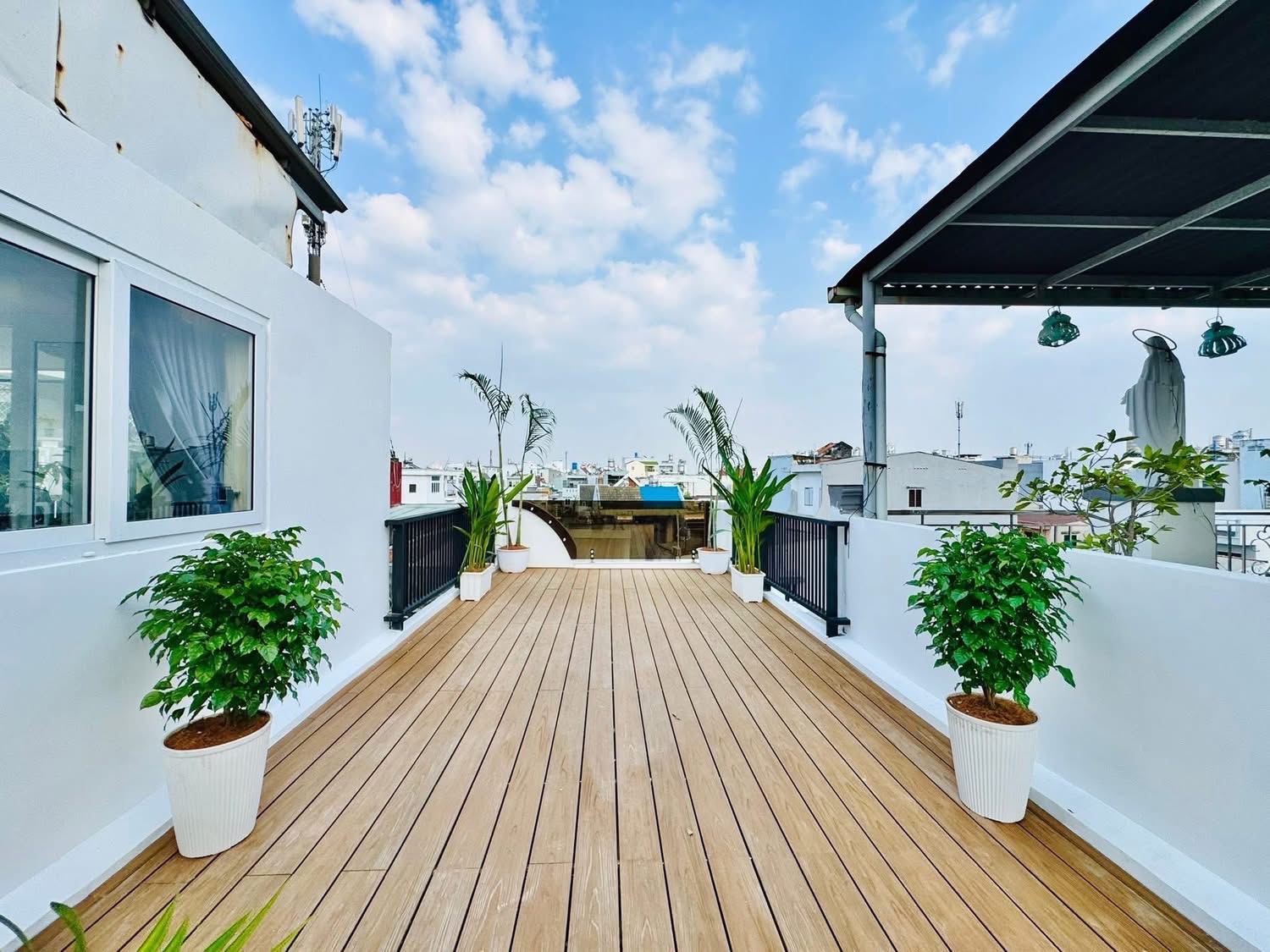 Siêu hot hẻm Oto , 3 Tỷ 600 , chính chủ gửi bán 3 PN Hậu Giang P12 Quận 6 , đầy đủ nội thất , SHR