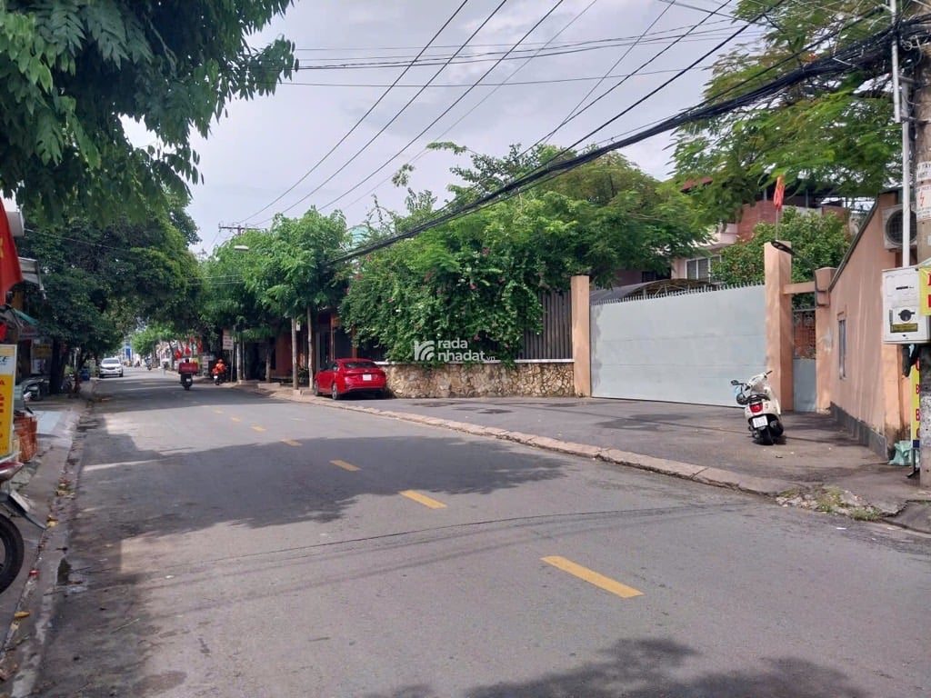 BÁN NHÀ TRẦN THỊ BẢY - NGAY N4 NGUYỄN ẢNH THỦ CHỢ HIỆP THÀNH KINH DOANH SẦM UẤT- DT 147m CHỈ 9.7 TỶ