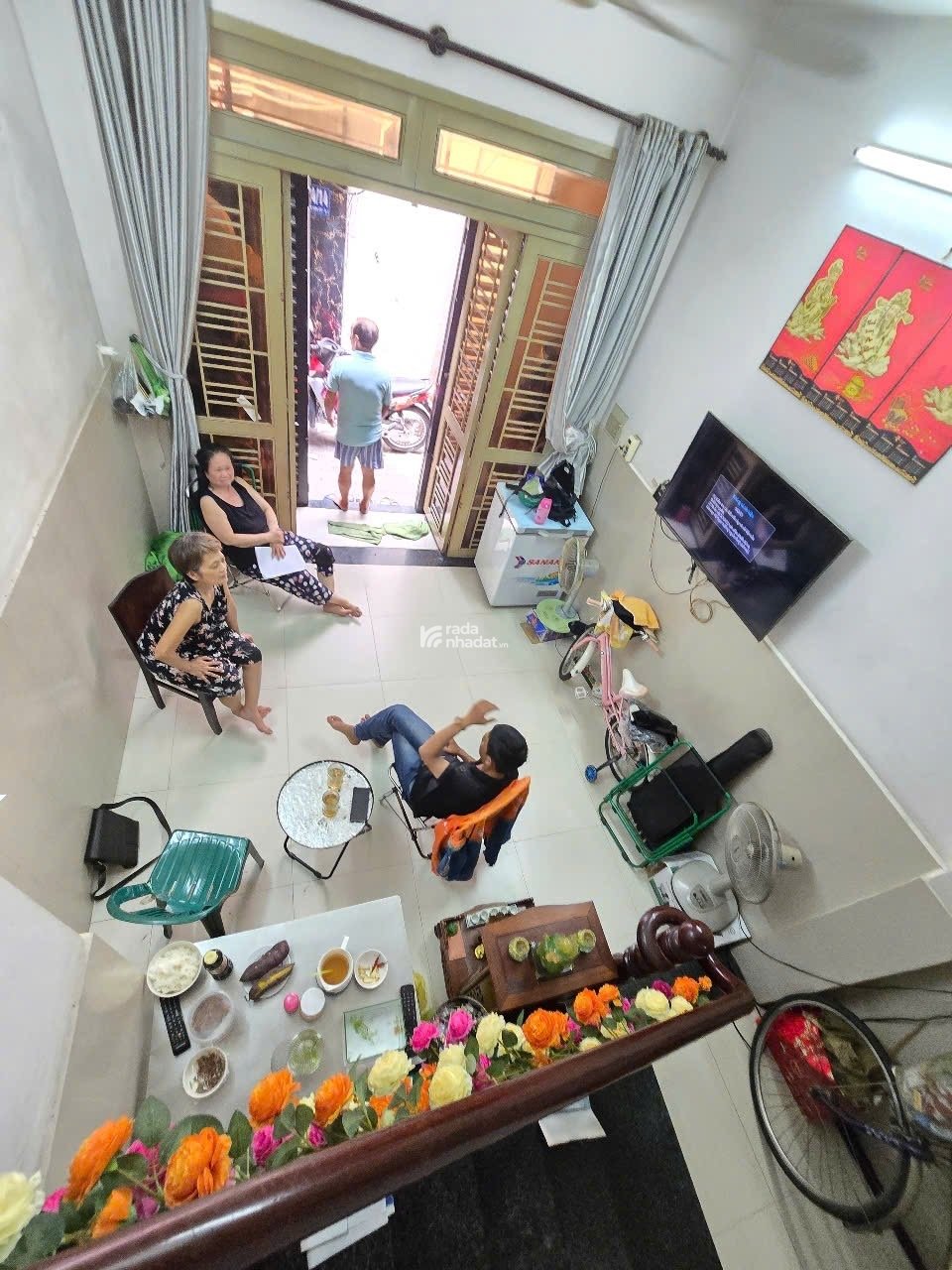 Bán nhà đường Nguyễn Văn Cừ Quận 1
