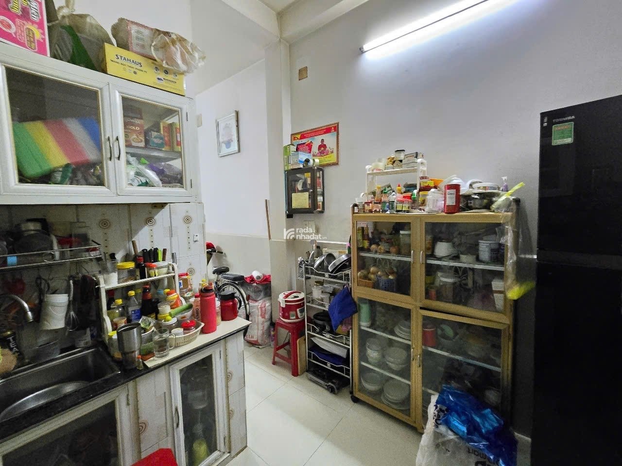 Bán nhà đường Nguyễn Văn Cừ Quận 1