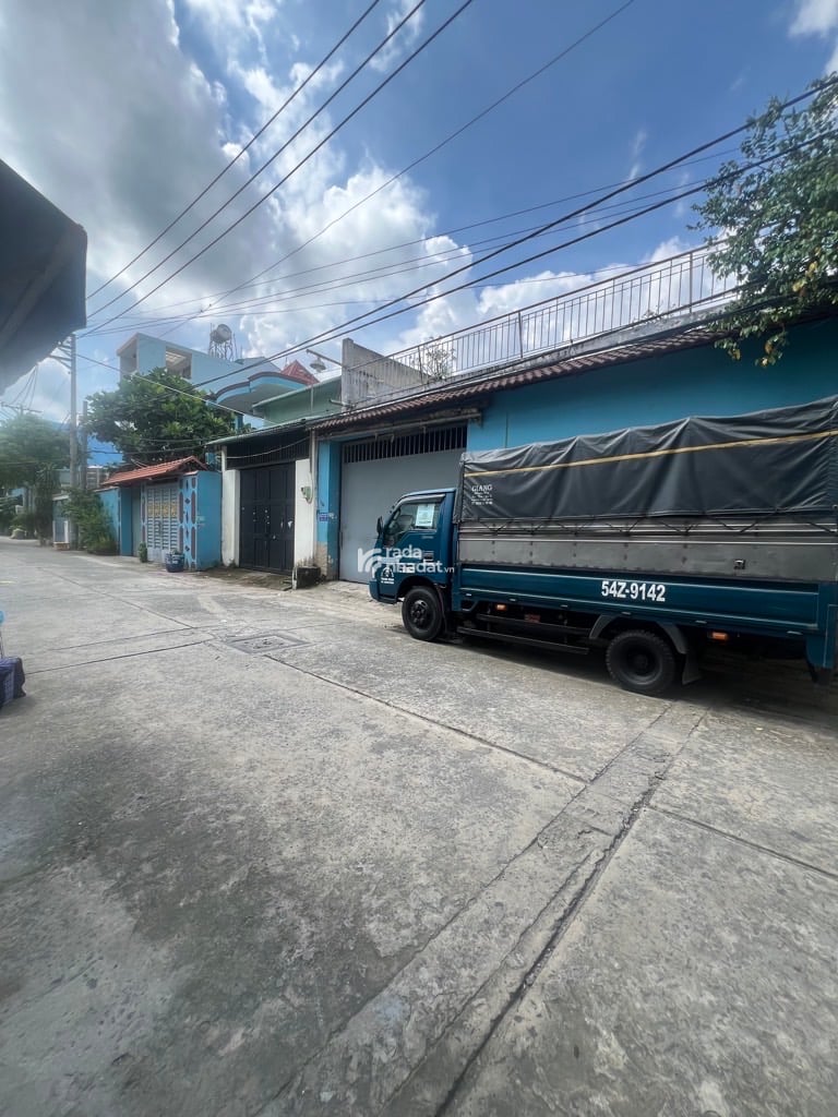 bán nhà  đường số 5 bình hưng hoà 