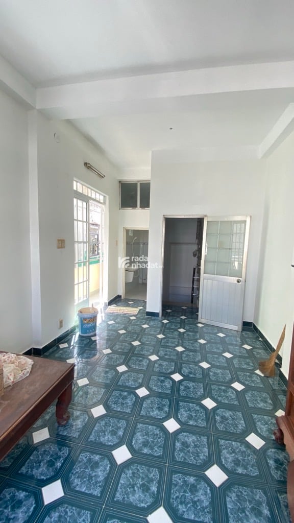 Lý Chính Thắng Q3 - 4m ra mặt tiền, thông 4 ngã - 35.5m2 - 5 tầng BTCT - 7.x tỷ