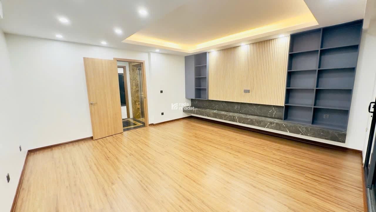 Cho thuê chung cư Geleximco số 897 Giải Phóng, gần bến xe Giáp Bát, 3 ngủ giá 14 triệu/tháng