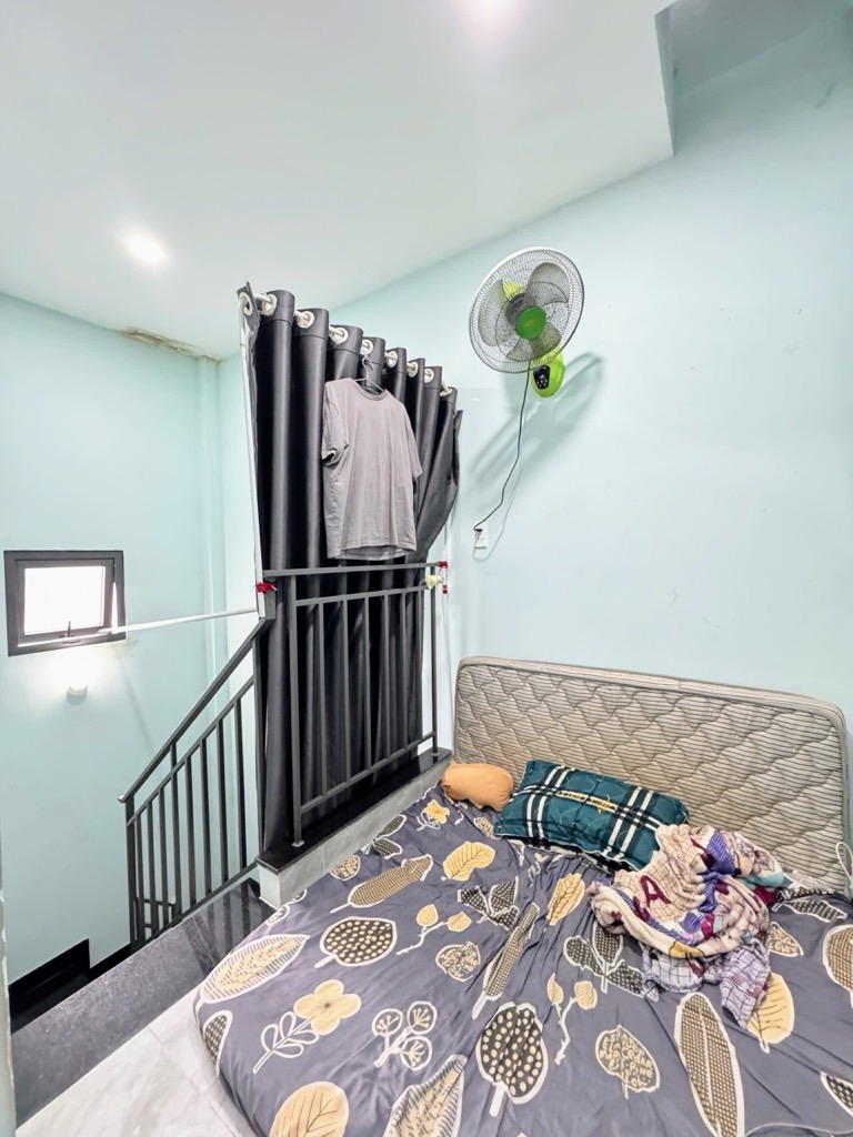 CÓ NGAY NHÀ VỊ TRÍ ĐẸP HẺM THÔNG - NHÀ 2 TẦNG QUÁ ĐẸP KIÊN CỐ - 48M2 - NGAY MÃ LÒ