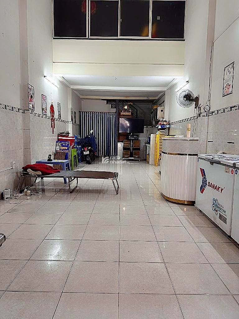 Bán nhà gần bình long văn cao lê văn qưới 