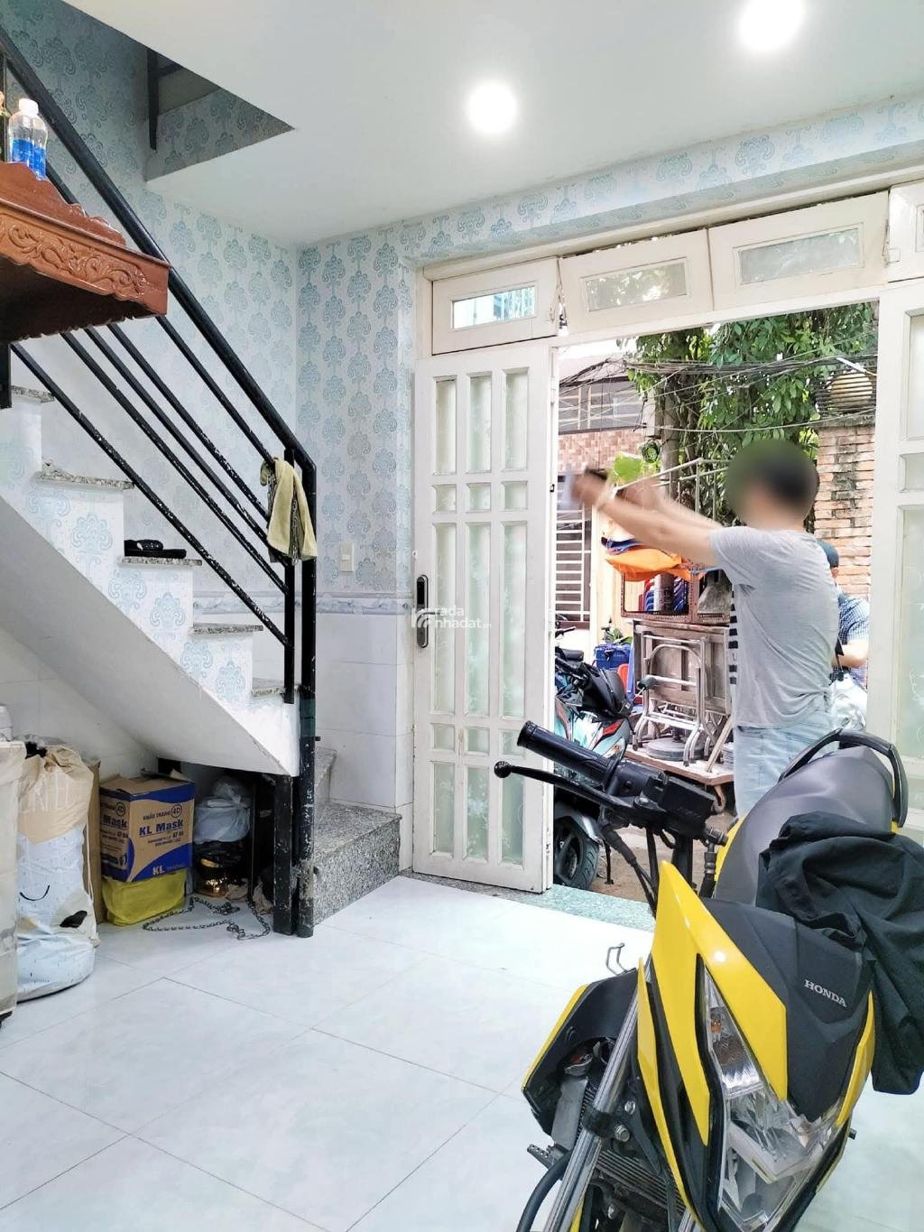 GIÁ RẺ ĐINH TIÊN HOÀNG, BÌNH THẠNH, MỚI Ở NGAY, GIẢM 550TR CHỈ CÒN 2.35T TL 