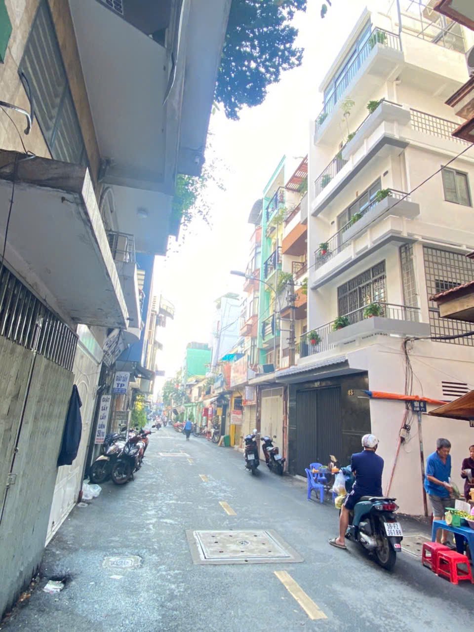 HOT: 2 MẶT TIỀN, ĐƯỜNG SỐ 4 - CƯ XÁ ĐÔ THÀNH , P.4, QUẬN 3