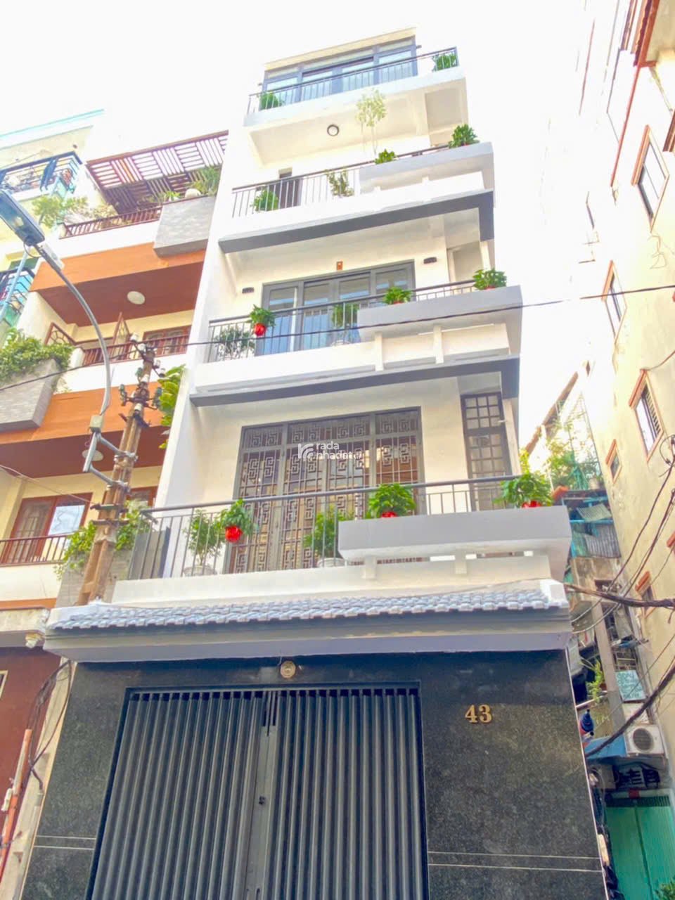 HOT: 2 MẶT TIỀN, ĐƯỜNG SỐ 4 - CƯ XÁ ĐÔ THÀNH , P.4, QUẬN 3