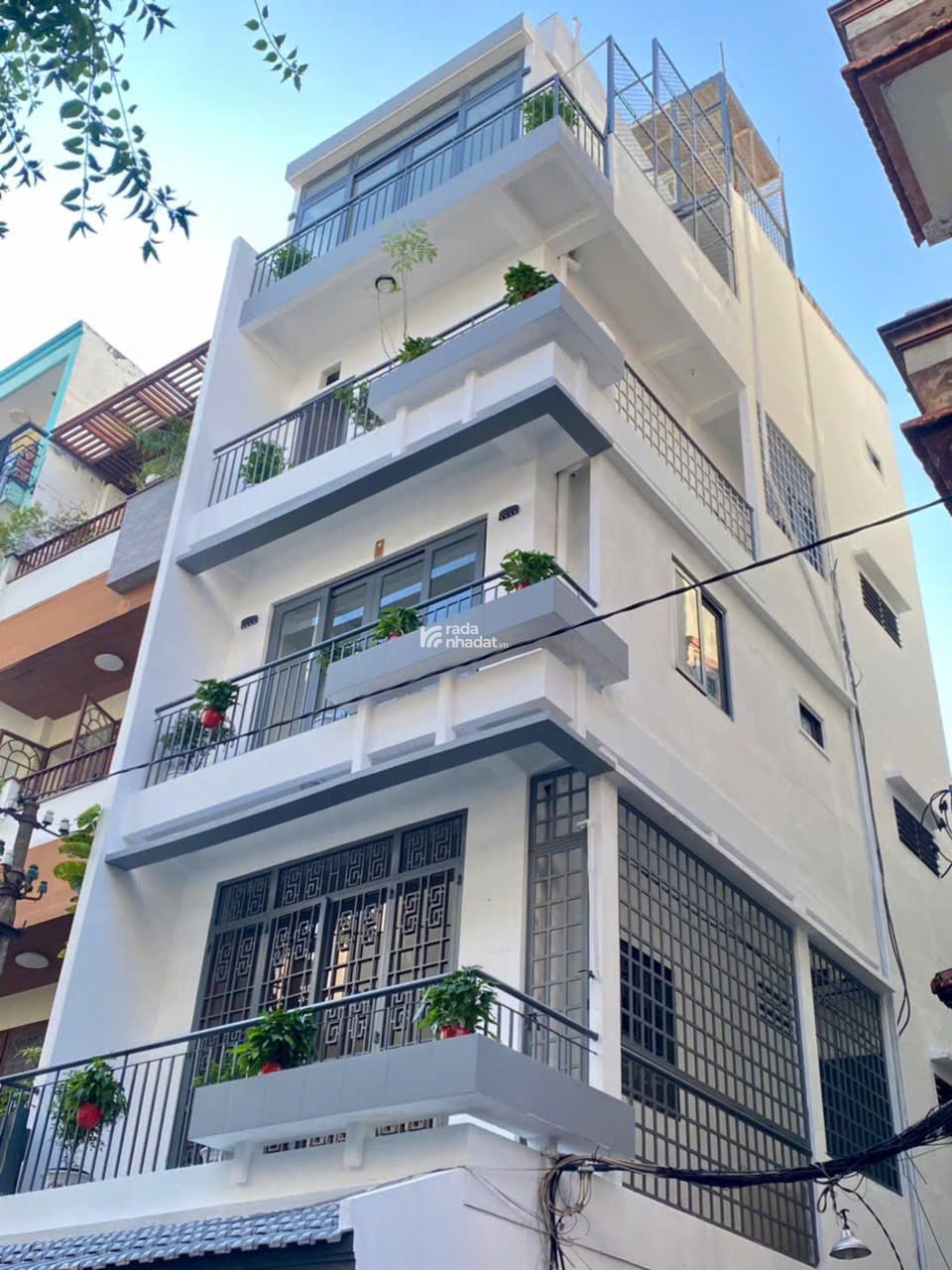 HOT: 2 MẶT TIỀN, ĐƯỜNG SỐ 4 - CƯ XÁ ĐÔ THÀNH , P.4, QUẬN 3