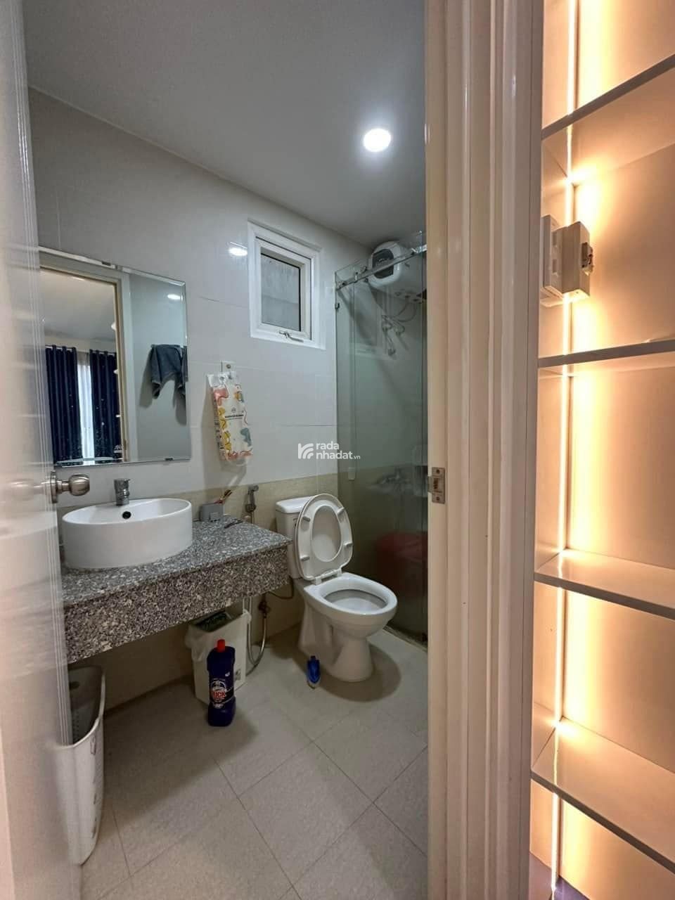 Bán chung cư CT2 Hoàng Cầu, 64m2, 2PN, VS. 0977 304 ***