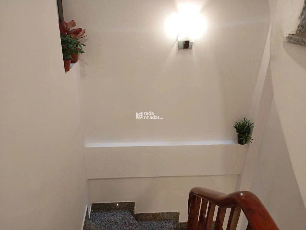 NGÔI NHÀ NHỎ DÀNH CHO GIA ĐÌNH THÂN YÊU CỦA BẠN THẠCH BÀN -LONG BIÊN 