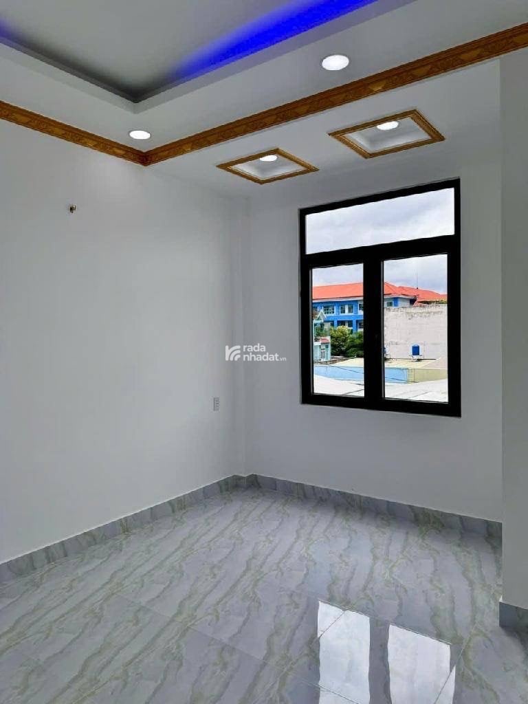 bán nhà gần lê trọng tấn bình hưng hoà B