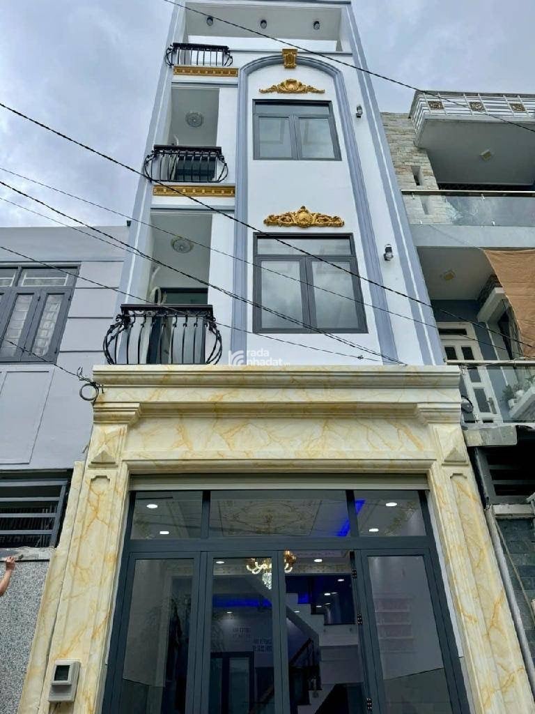 bán nhà gần lê trọng tấn bình hưng hoà B