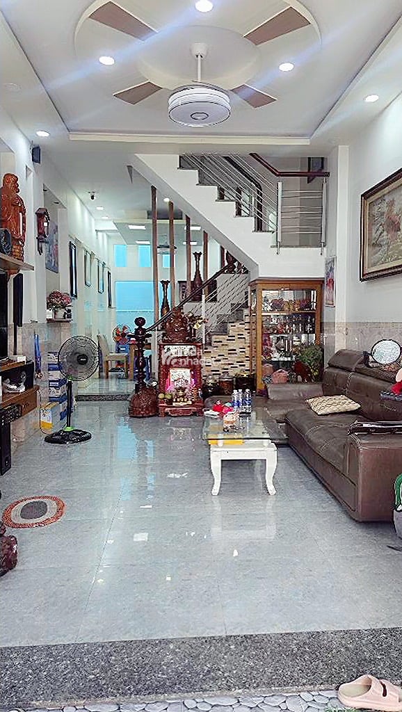 Bán nhà gần bình long văn cao lê văn qưới 