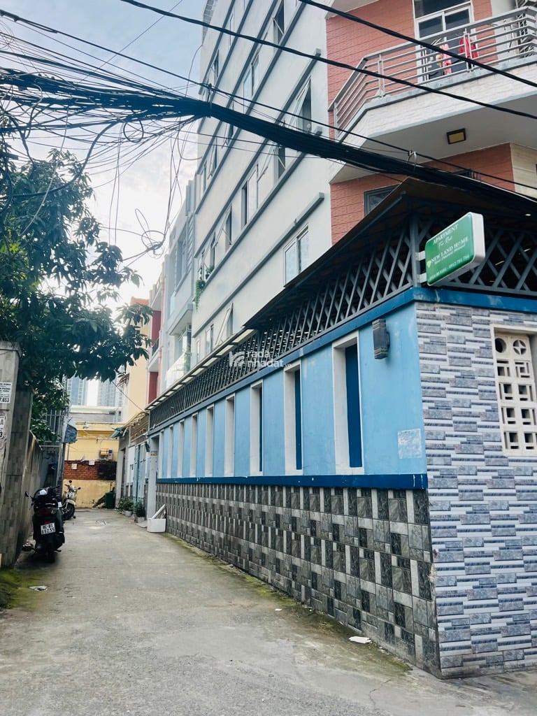 Huỳnh Tấn Phát (cạnh Bùi Văn Ba); DTSD 38m2; nhà đẹp vào ở ngay;sổ vuông A4