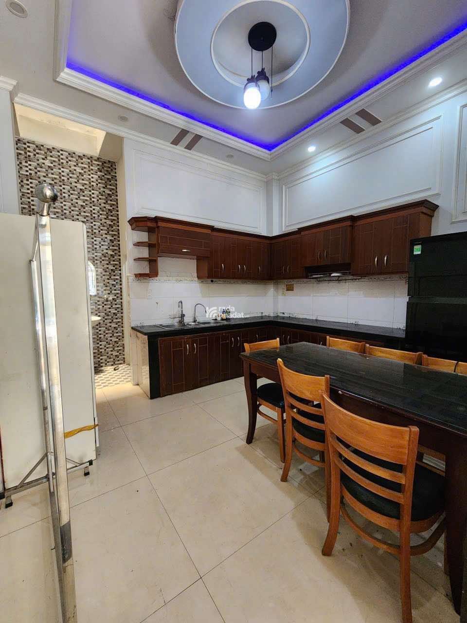  2// THỚI AN 28 ( LÊ THỊ RIÊNG ) NHÀ ĐÚC BTCT – HẺM XE HƠI 7M – KHU NHÀ LẦU ĐỒNG