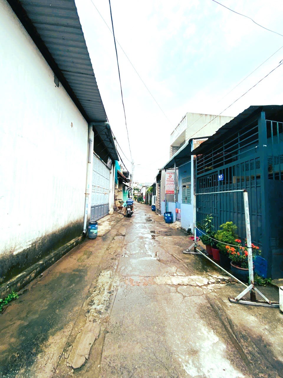 BÁN NHÀ 57m2 (4.5 x 13m), 2PN Ở NGAY, ĐƯỜNG SỐ 3 - LÒ LU, TRƯỜNG THẠNH - CHỈ 3.25 TỶ
