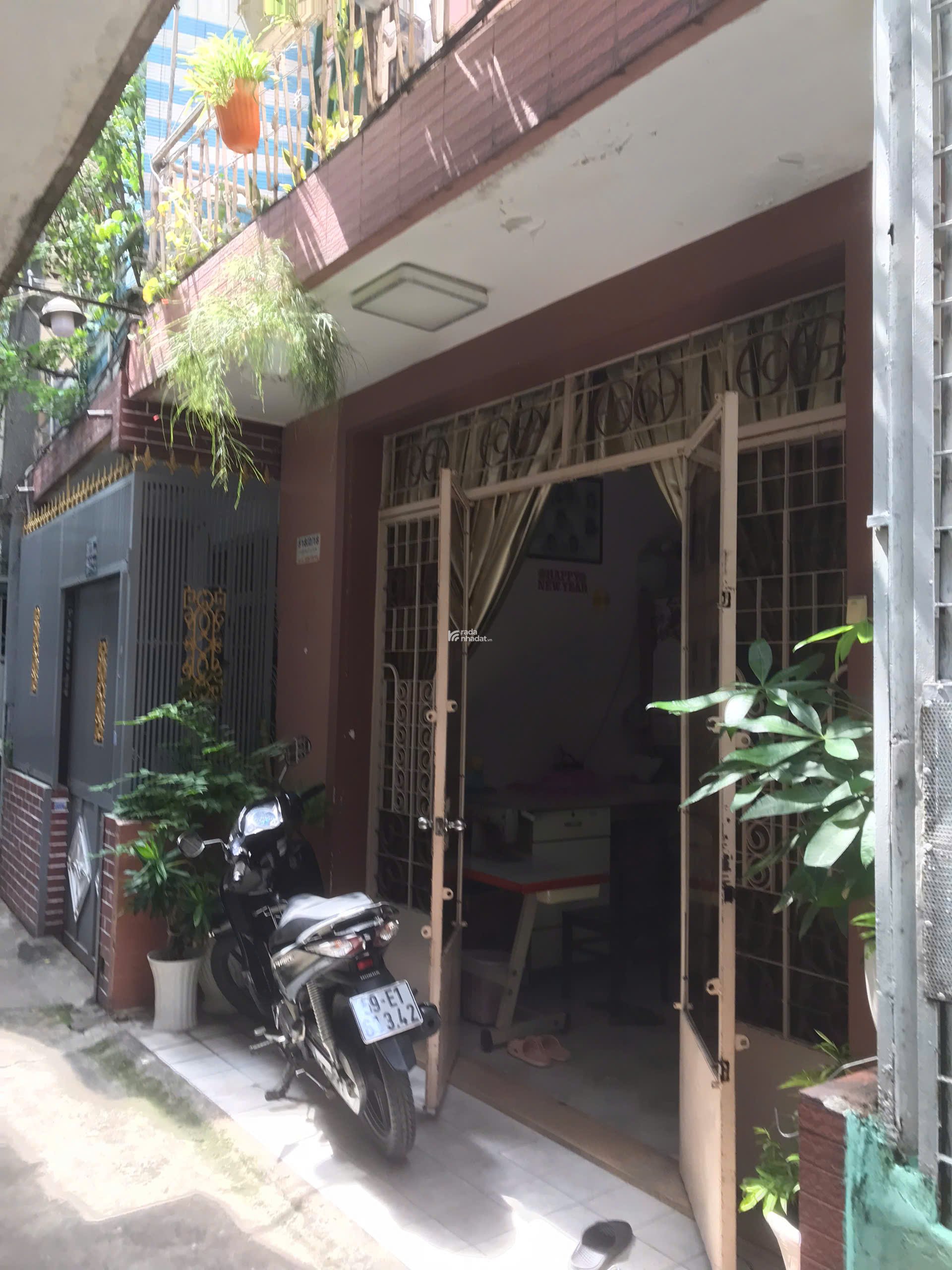 Cho thuê nhà nguyên căn Lê Văn Sỹ, khu vực trung tâm, nhà sạch sẽ, an ninh, dân trí cao.