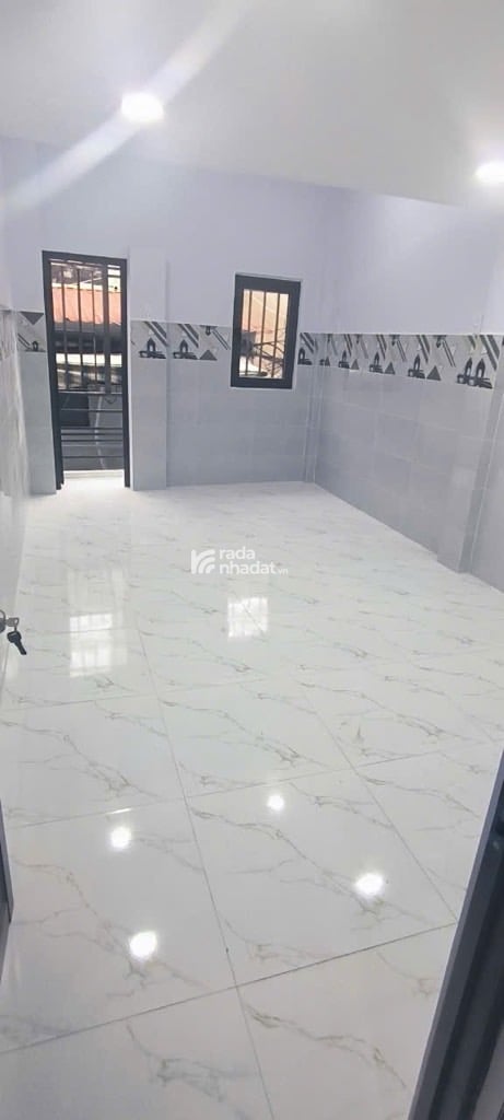 HẺM XE HƠI KHU BÀU CÁT, TÂN BÌNH, 23M2 CÓ KC Ở NGAY. GIẢM 550TR CHỈ CÒN 3T TL 