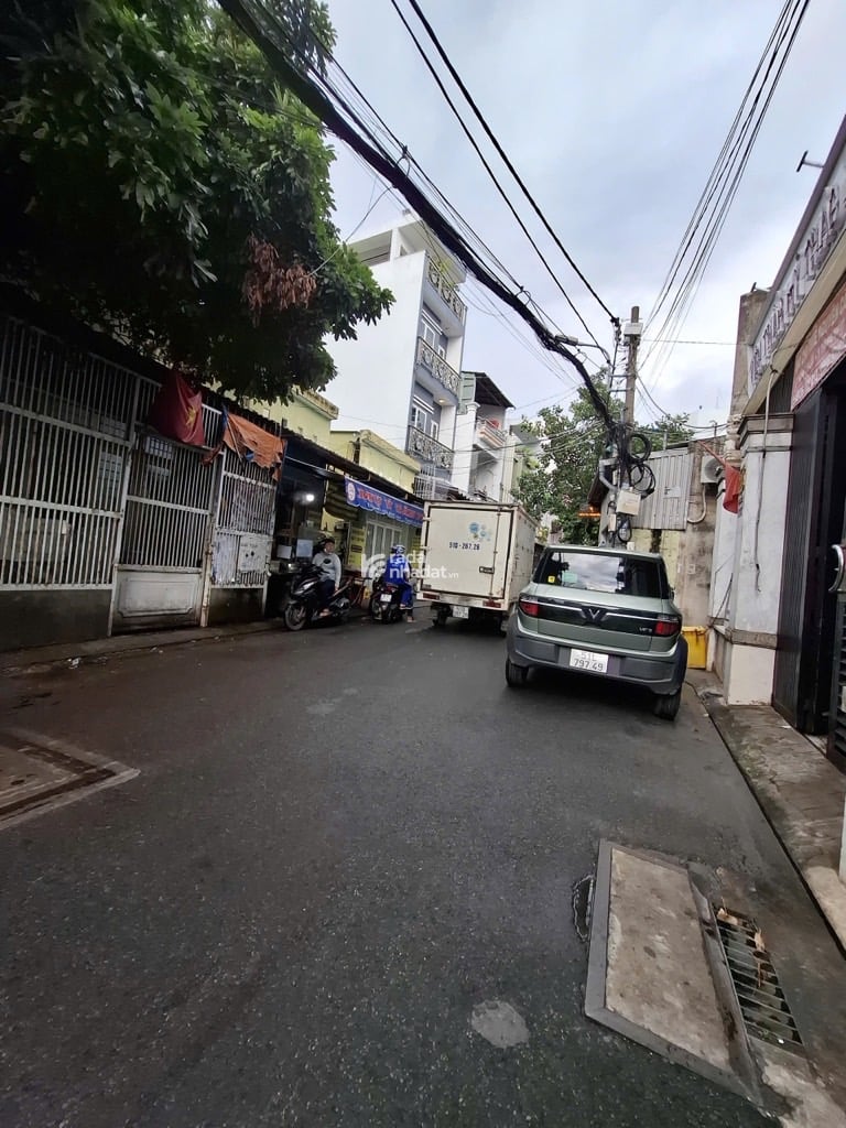 NGAY THE GARDEN TÂN KỲ TÂN QUÝ, TÂN PHÚ, CHUẨN 6.5M NGANG HIẾM CÓ. GIẢM 450TR CHỈ 18T TL TỐT