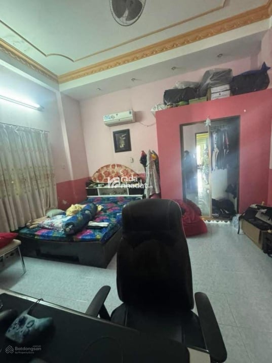 NHÀ MẶT TIỀN ĐƯỜNG HẬU GIANG QUẬN 6 CHO THUÊ
