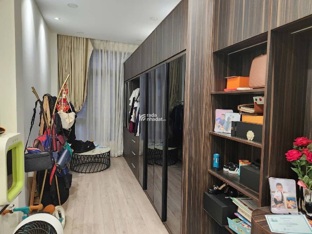 HẺM XE HƠI VIP HỒ BIỂU CHÁNH, PHÚ NHUẬN, 5 TẦNG MỚI Ở NGAY. GIẢM 200TR CHỈ CÒN 13.5T TL 