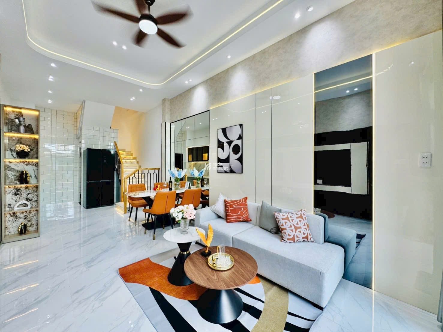 Chủ nhà rao giá ngộp 4tỷ250tr, DT 59m2, Nguyễn Xí, P.26, Bình Thạnh, Sổ Hồng Riêng