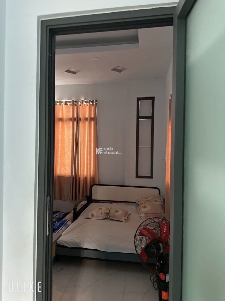 Bán nhà hẻm kinh doanh thông - 4x12m - 4 tầng - gần khu DC CityLand, Thống Nhất, 5.3 tỷ