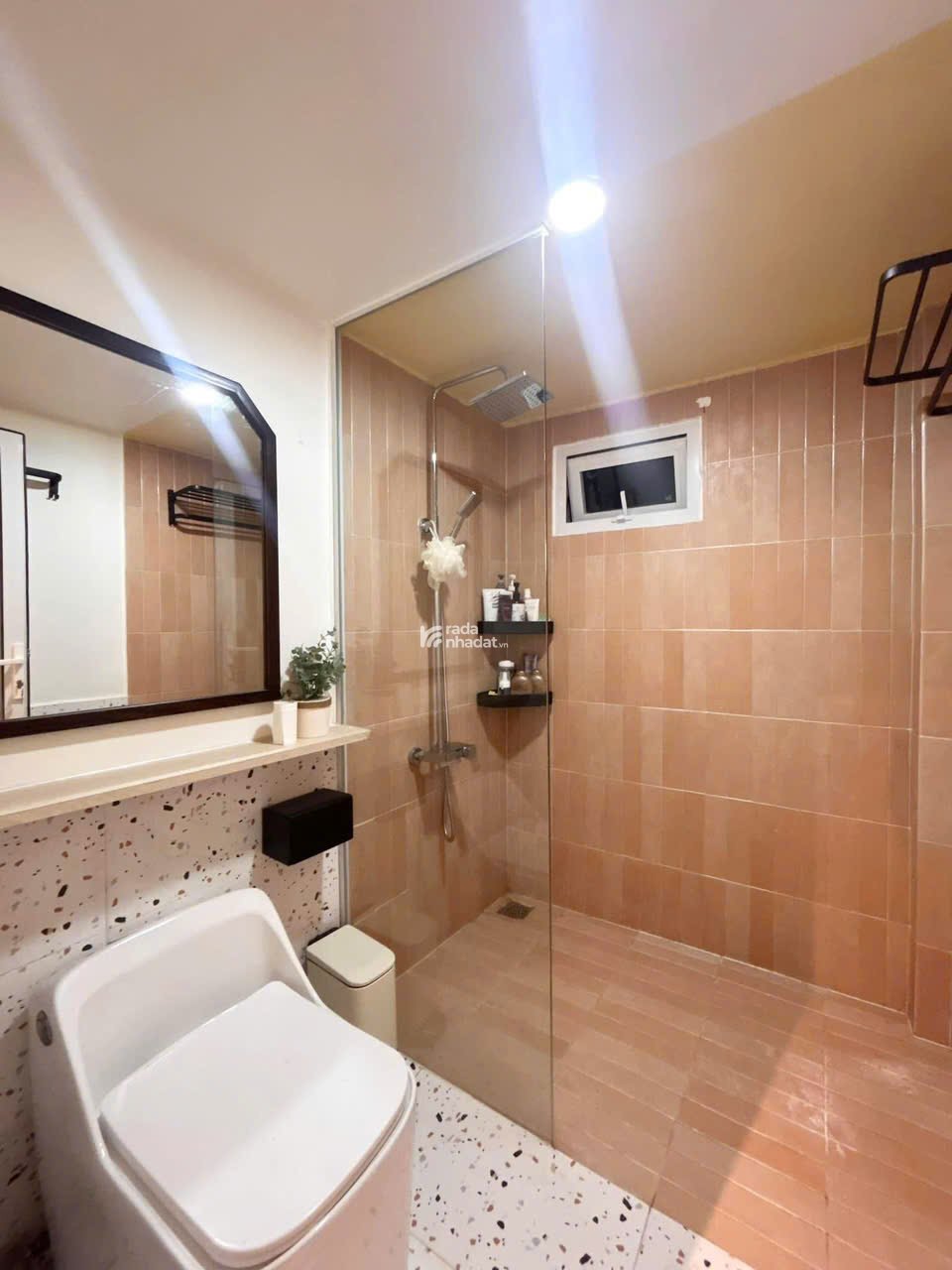 Cho thuê nhà nguyên căn sau lưng Đại Học Luật TPHCM,sát bên Fatima đối diện chợ Bình Triệu