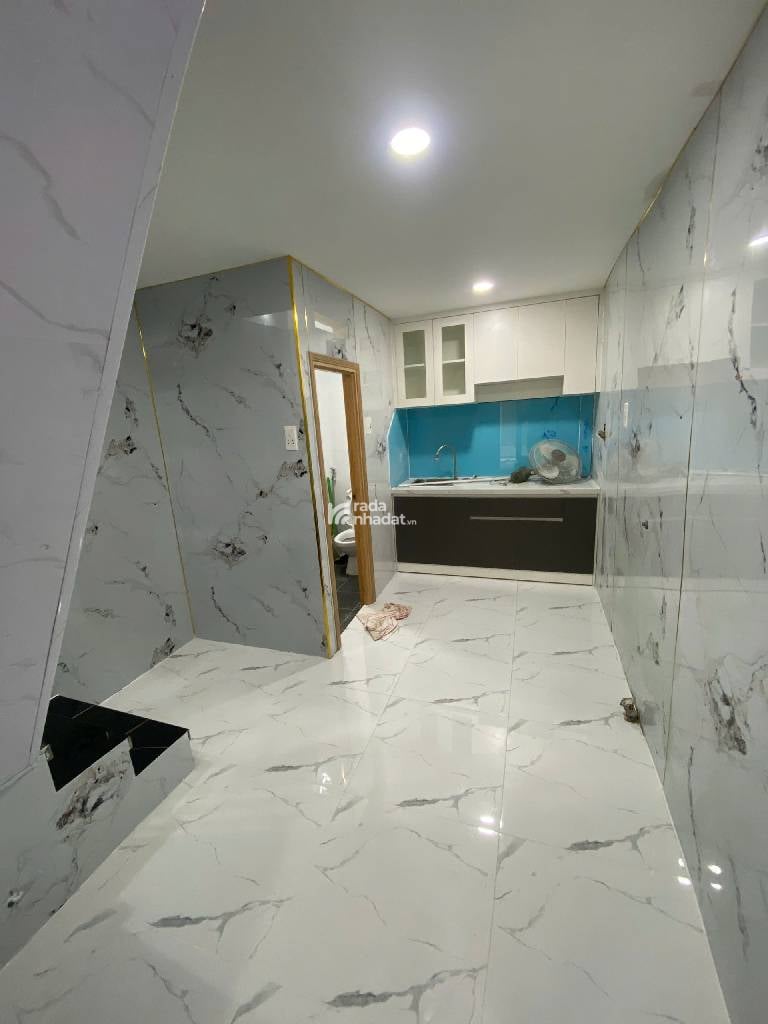 Nhà đẹp ngay trung tâm Quận 11, tiện ích đầy đủ 