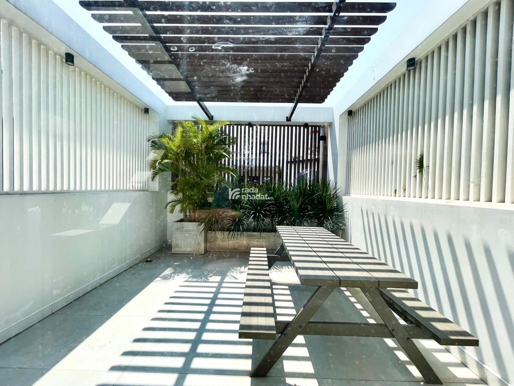 Bán nhà xây mới thiết kế hiện đại chuẩn châu âu, 4 tầng siêu đẹp, full nội thất cao cấp