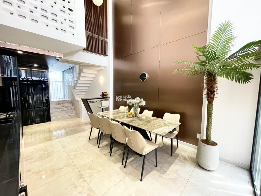 Bán nhà xây mới thiết kế hiện đại chuẩn châu âu, 4 tầng siêu đẹp, full nội thất cao cấp