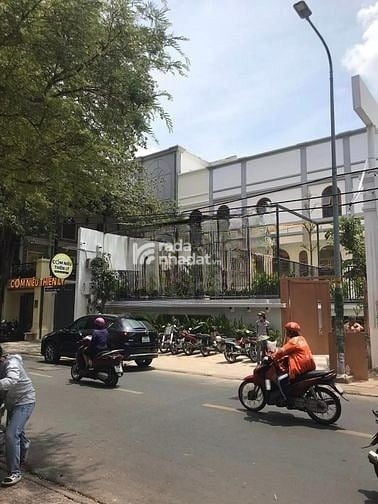 Nhà mặt tiền Ngô Quyền 210m2, 8x24m, 3 tầng, 68 tỷ