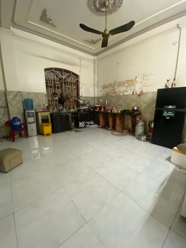 BIỆT THỰ ĐẲNG CẤP MẶT TIỀN CỐNG LỞ PHAN HUY ÍCH -TÂN BÌNH- DT:6.5/18*34M- 452M2- 3 TẦNG- 45 TỶ
