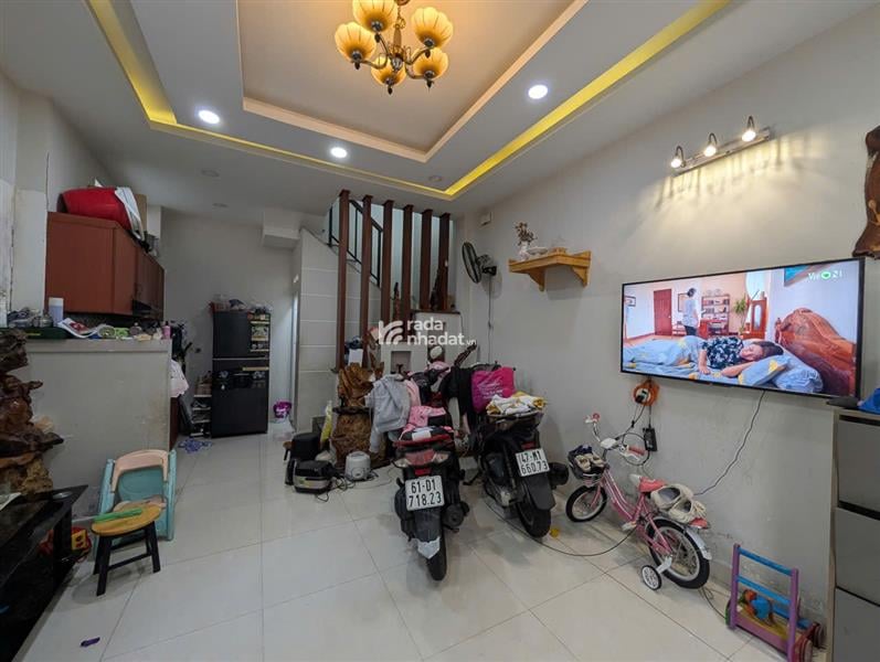 SÁT MT PHAN XÍCH LONG, PHÚ NHUẬN, 30M2 SẴN 3 TẦNG ĐÚC BTCT. GIẢM 350TR CHỈ 6.3T TL