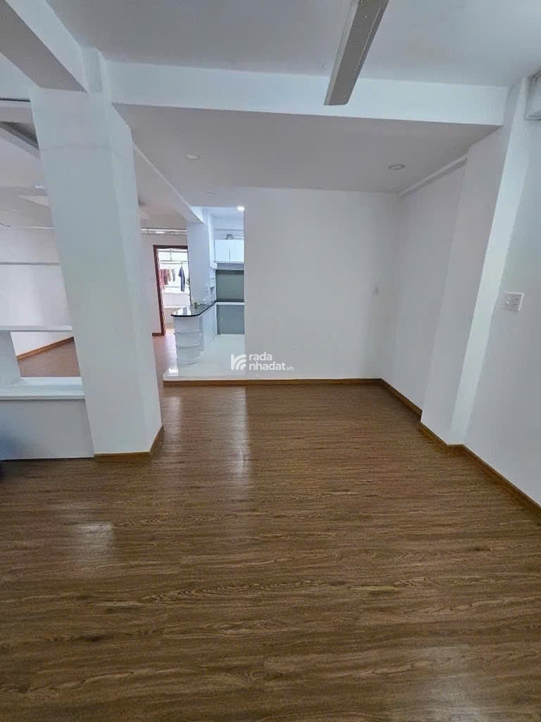 CHUNG CƯ PHAN VĂN TRỊ, BÌNH THẠNH, 75M2 MỚI Ở NGAY. GIẢM 350TR CHỈ 3.2T