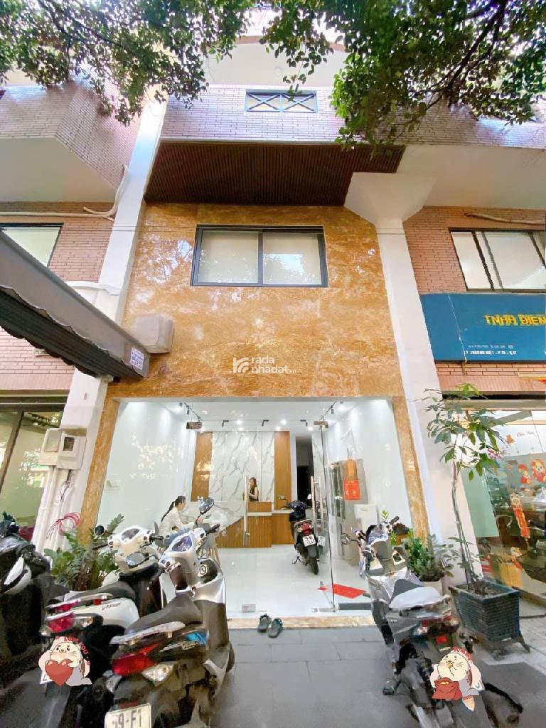 VỊ TRÍ KINH DOANH ĐỈNH - 2 MẶT HẺM XE HƠI - GIÁP Q.10  