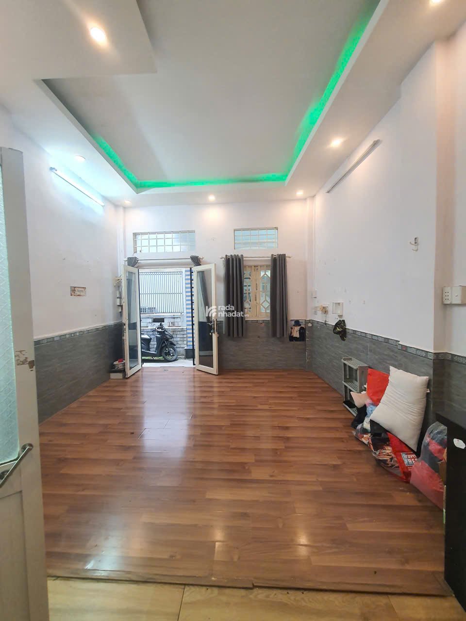 Bán nhà 1/ nguyễn sơn, quận tân phú, dt 4 x 6m, nhà 1 lầu, giá chỉ 2.95 tỷ