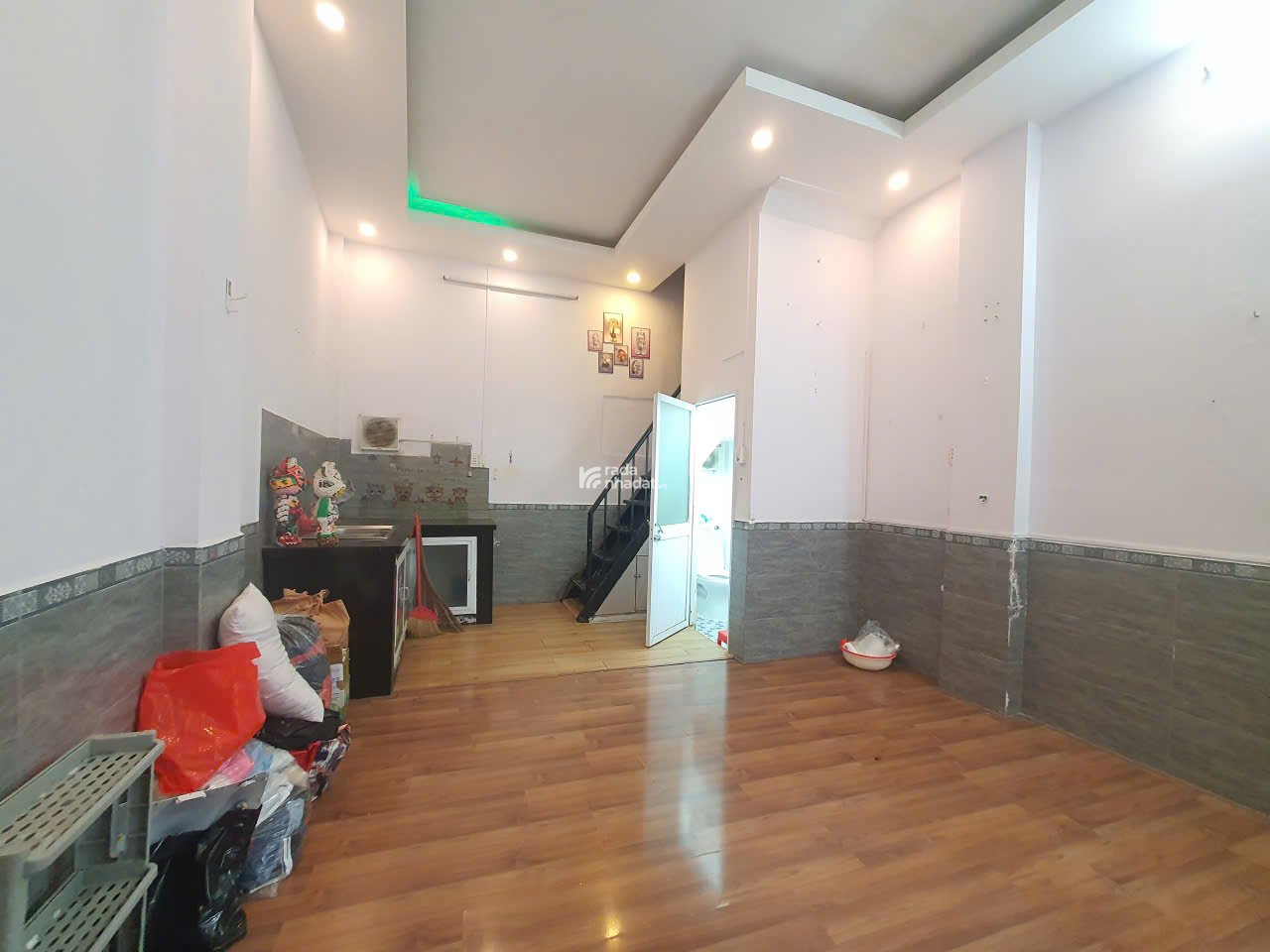 Bán nhà 1/ nguyễn sơn, quận tân phú, dt 4 x 6m, nhà 1 lầu, giá chỉ 2.95 tỷ