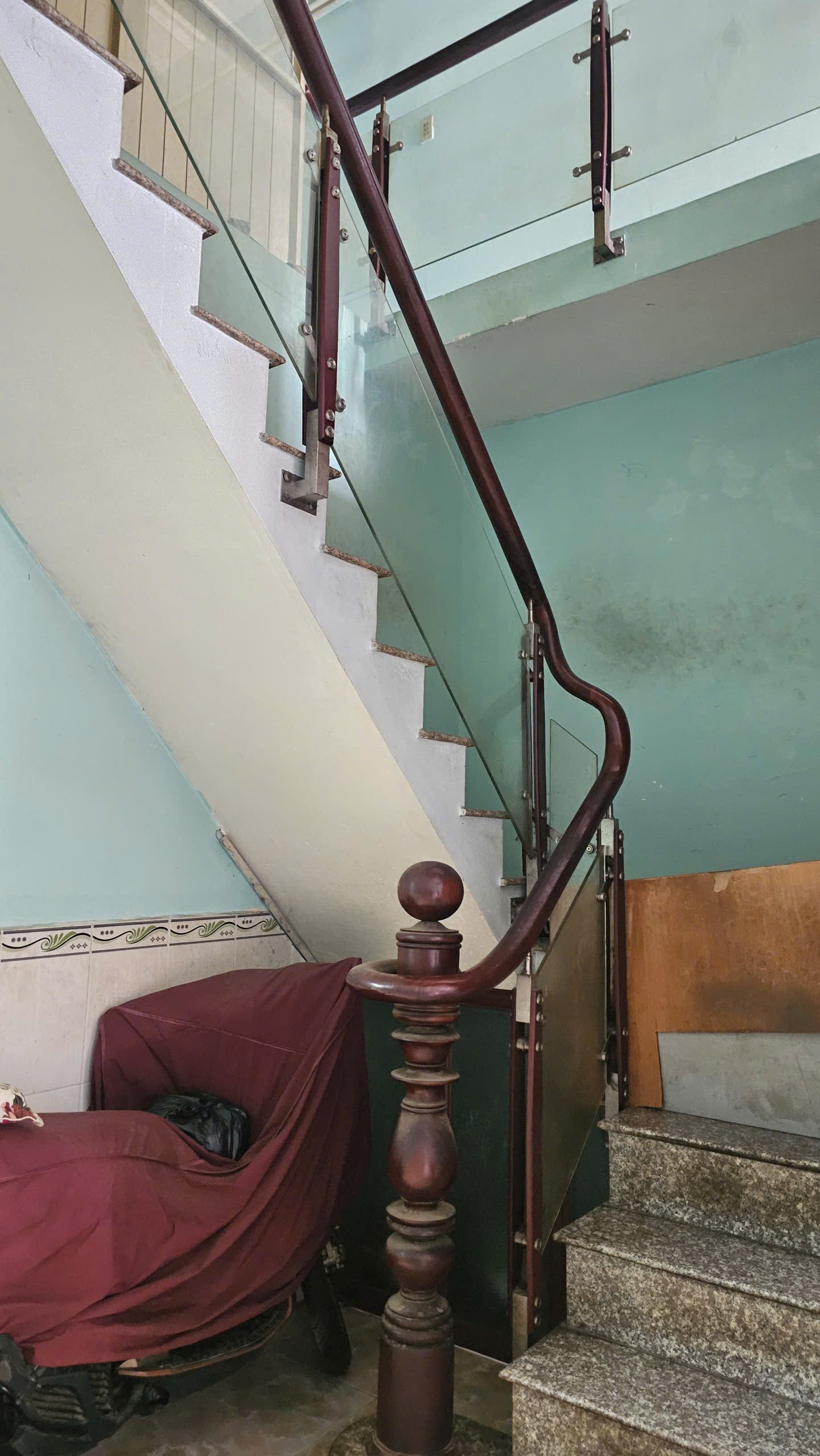 Bán Nhà Sổ Hồng Riêng Chính Chủ